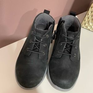 Ugg boots (size 8)